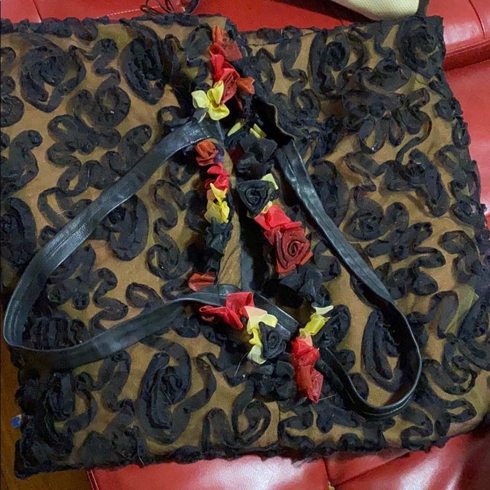 Black lace flower print tote bag!